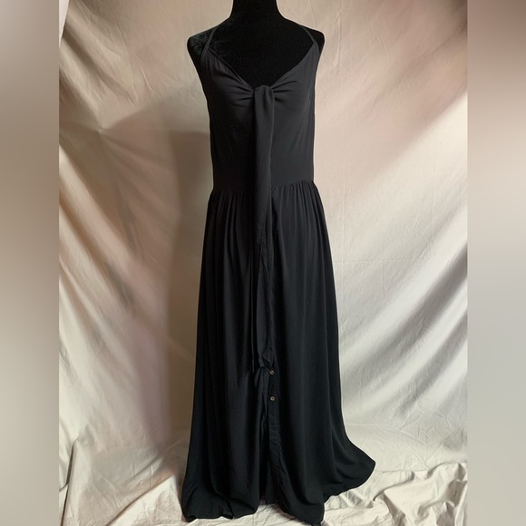 Boho Black Knot Front Tie Back Maxi Halter Dress - Picture 8 of 8